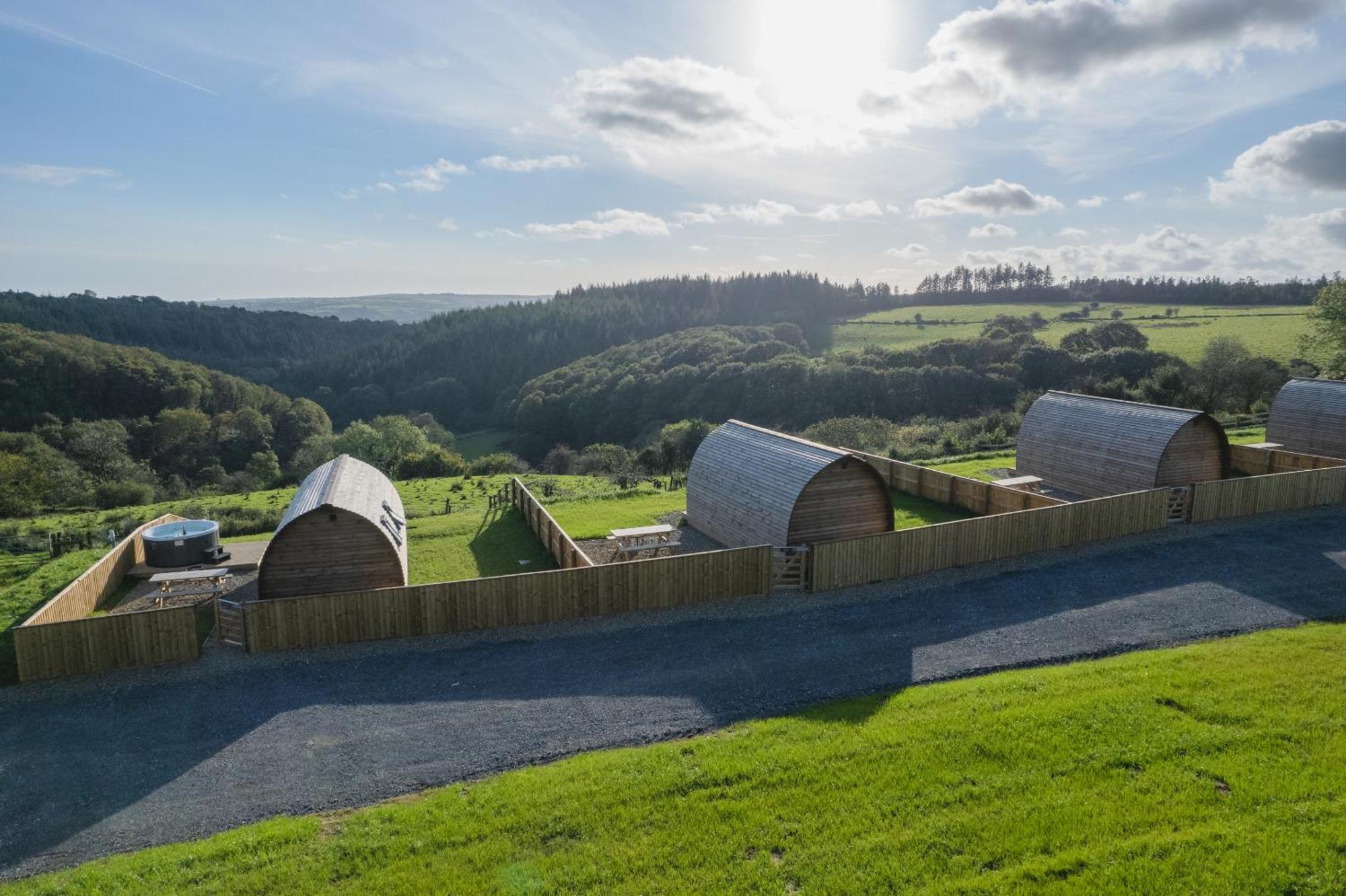 Rivendell Farm By Wigwam Holidays Кармартен Екстер'єр фото